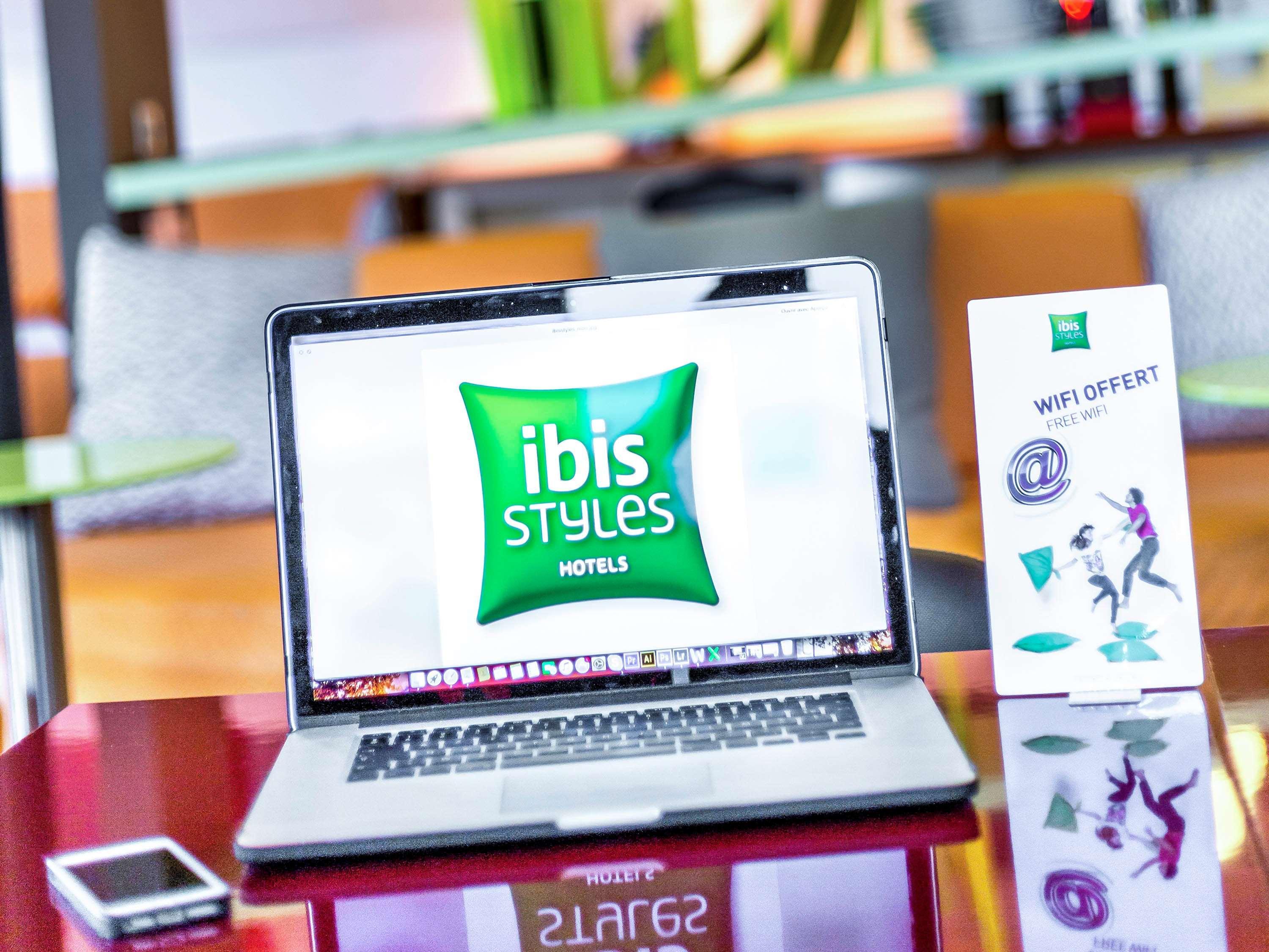 Готель Ibis Styles Байонна Екстер'єр фото