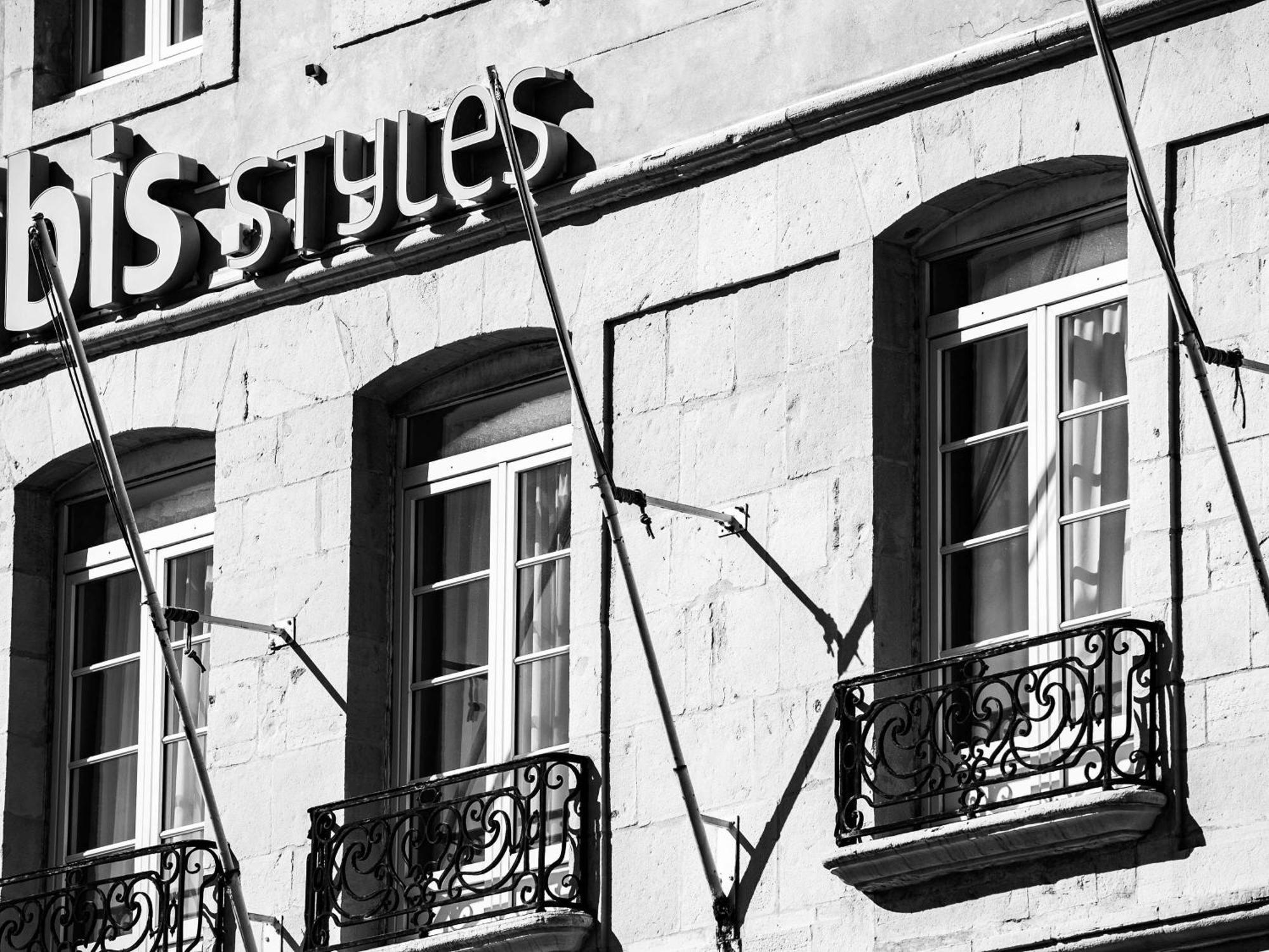 Готель Ibis Styles Байонна Екстер'єр фото